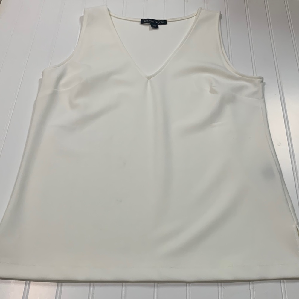 Boston Proper Sleeveless Off White Top - medium